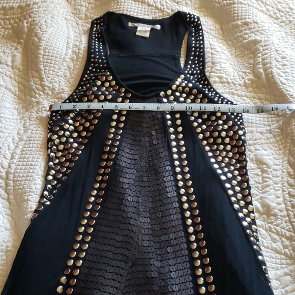 beautiful dress - Picture 2 of 5